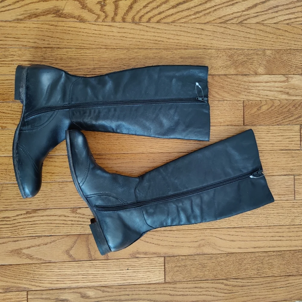 Moma Women's Tall Leather Boots in Black